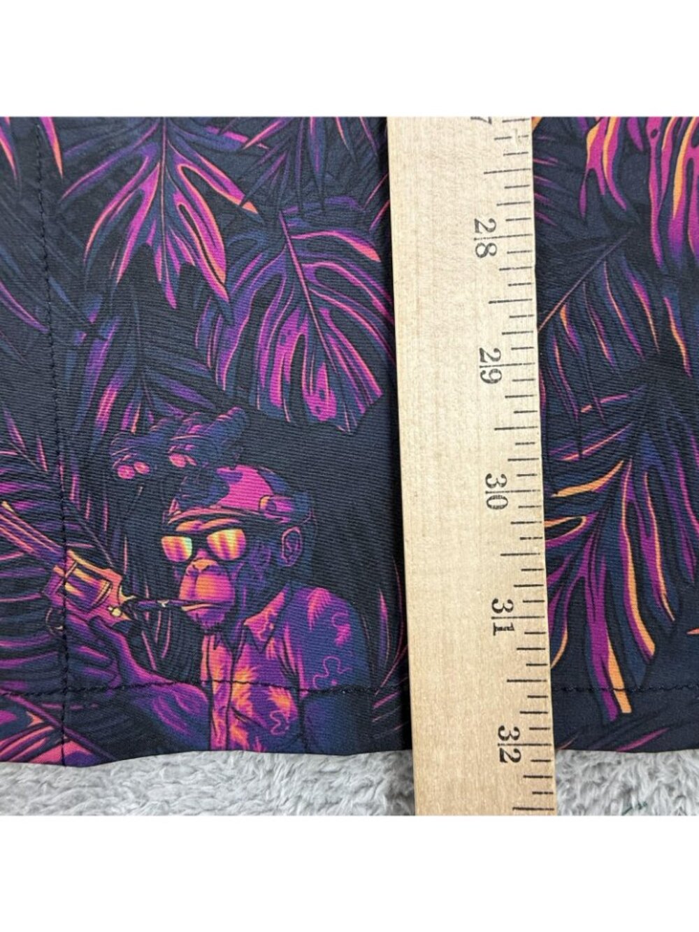 Retro Rifle Shirt Mens Large Chill Chimp Button Up Short Sleeve Tropical AOP - Picture 10 of 11
